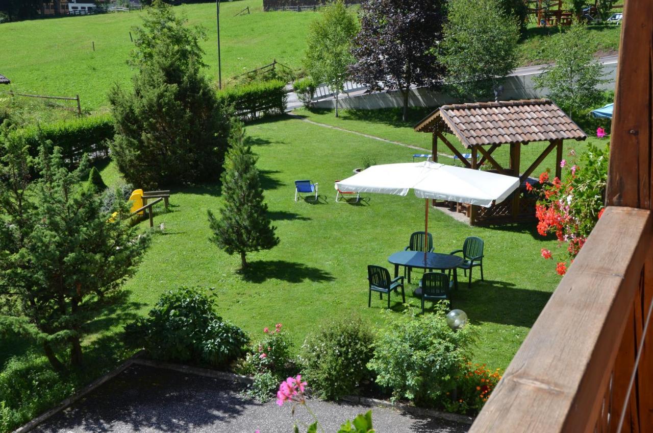 Villa Gemmy Pozza di Fassa Luaran gambar